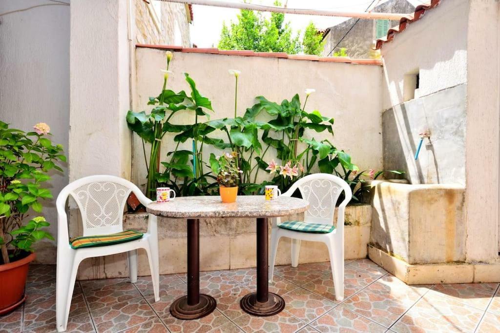 Apartment Paradise Holiday สปลิท ภายนอก รูปภาพ